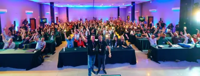 Workshop Agência 100k com plateia lotada